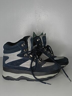 L.L. Bean Navy and Light Gray Suede-Textile Hiking Boots womens size 7